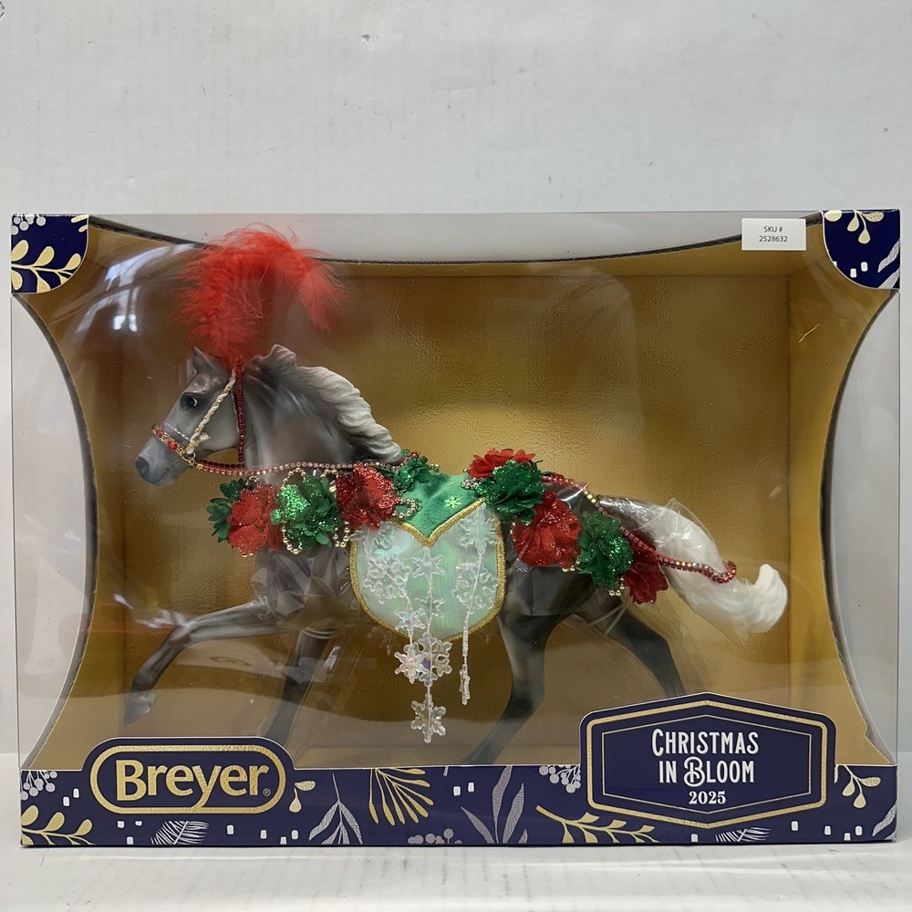 Breyer‎ 2025 Christmas in Bloom Holiday Horse #B-HP-10548 NIB